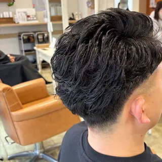 メンズ 長尾ゆりの/ボブ/ ベージュ/ハイトーンのヘアスタイル