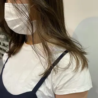 セミロング カラー silo所属・silo MOKA 顔周りカット🦦のヘアスタイル