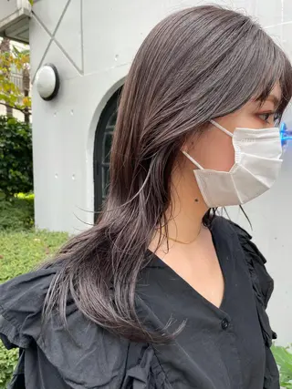 セミロング カラー SALOWIN下北沢所属・hazuki 🌝のヘアスタイル