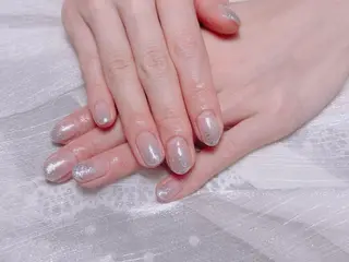 ネイル KARI ネイルサロンのネイルデザイン