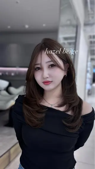 ロング モヅメ モモエのヘアスタイル