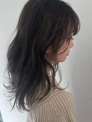 セミロング GLROW haruhiのヘアスタイル