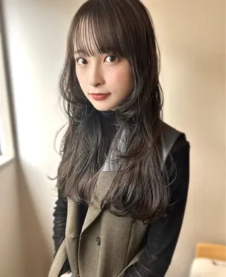 セミロング suii..hair designのヘアスタイル
