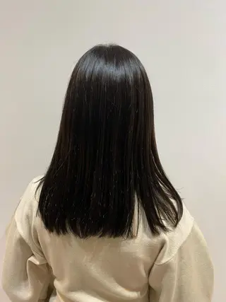 セミロング カラー 大人かわいい×艶髪 🤍塩川のヘアスタイル