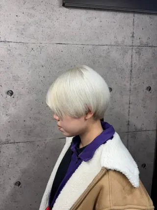 ショート カラー ハイトーン/ブリーチ /hikaruのヘアスタイル