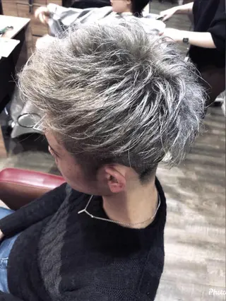 ショート カラー メンズ 限定クーポン 💕大量更新ブリーチのヘアスタイル