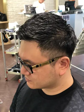 メンズ 西山 恵太郎のヘアスタイル