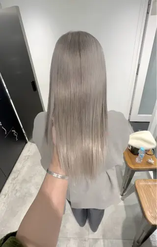 ミディアム NVEMO.【ベモ】所属・ミルクティーベージュ /まりん🥣のヘアスタイル