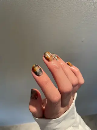 ネイル SALON VILLAGE AOYAMA 2nd.所属・NAKAMURA HARUKAのネイルデザイン