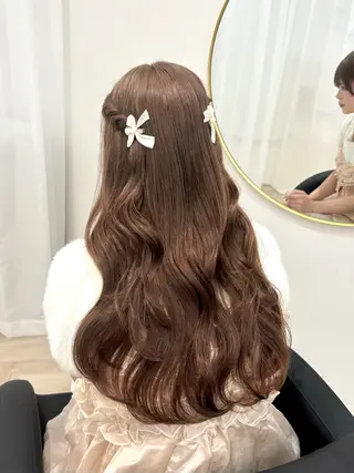 ヘアアレンジ 𝒎𝒐𝒆🩰 名駅/ヘアメ/暖色♡のヘアスタイル