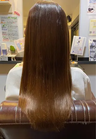 ロング livLim所属・三谷 真理朱のヘアスタイル