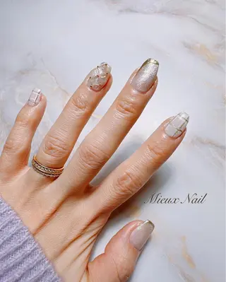 ネイル 市川 麻衣子のネイルデザイン