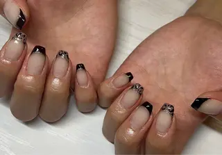 ネイル Apesare novaのネイルデザイン