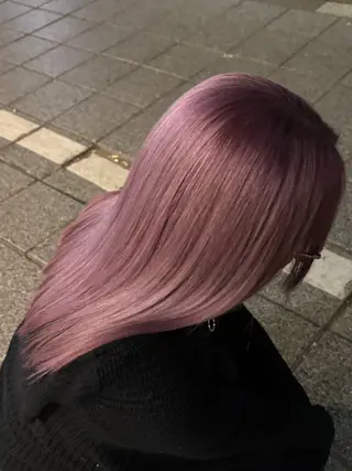 ロング カラー 🍓ハイトーンカラー 🎀nene🍓のヘアスタイル