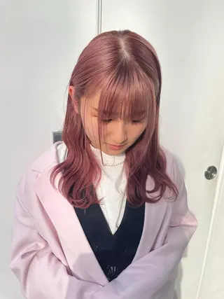 セミロング カラー ブリーチ/レイヤー 🌻Mutsumiのヘアスタイル