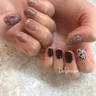 ネイル マツエク・マツパ 岡本 友恵のネイルデザイン