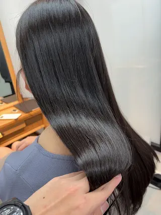 ロング 透明感/ツヤ髪/ さら艶/前田祥汰のヘアスタイル