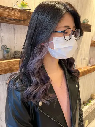 カラー 乕谷 美潮のヘアスタイル