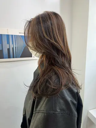 セミロング 💥ウルフカット デザインあんな💥のヘアスタイル