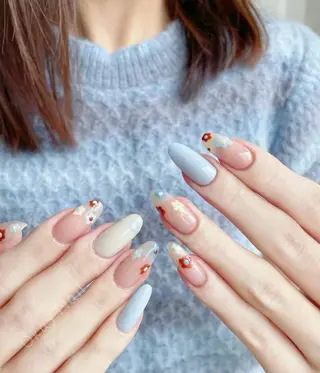 ネイル Kaka_ パラジェル、長さだしのネイルデザイン