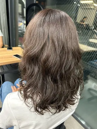 ミディアム 女性らしいモテヘア 韓国ヘアhikariのヘアスタイル