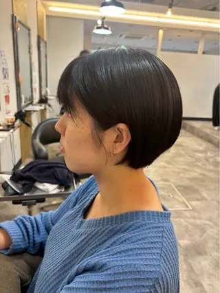 ショート レイヤーカット /和田瑞生のヘアスタイル