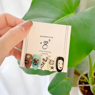 ネイル 鈴木 奈穂子のネイルデザイン