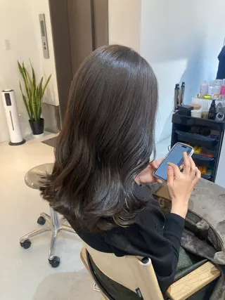 セミロング ✨色持ちの良い艶 カラー✨蟹江真世のヘアスタイル