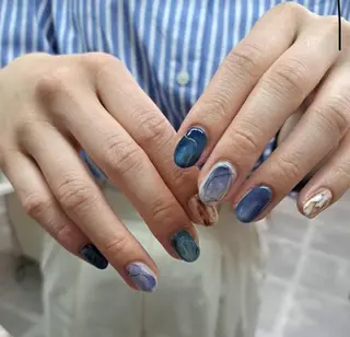 ネイル nailstudio eviz新宿店のネイルデザイン