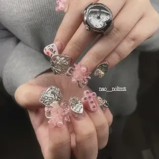 ネイル NOLIMIT.OSAKA所属・NOLIMIT naoのネイルデザイン