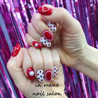 ネイル IN MENE所属・IN MENEのネイルデザイン