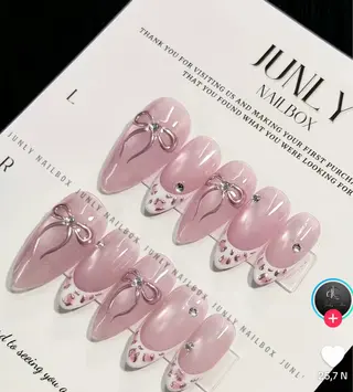 ネイル sora所属・は なのネイルデザイン