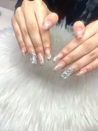 ネイル total salon Bell所属・Totalsalon Bell【嶌田彩華】のネイルデザイン