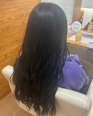 カラー 前田亜莉沙　透明感 カラー／メンズカットのヘアスタイル