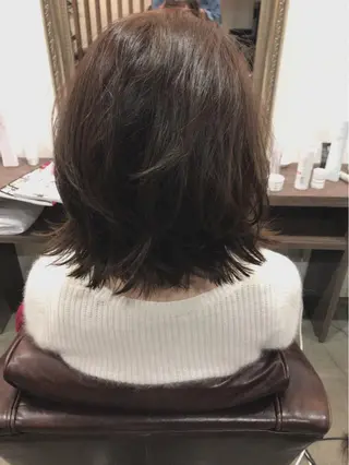 ショート カラー レイヤーカット匠 イソザキノリユキのヘアスタイル