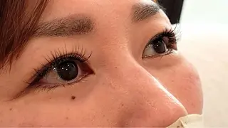 マツエク・マツパ Lilly所属・Lilly リリーのマツエク・マツパデザイン