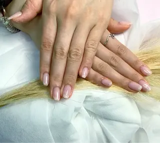 ネイル pink ladyサロン所属・べ にのネイルデザイン