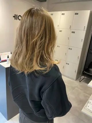 ミディアム カラー レイヤー×髪質改善 ×透明感/杉田 圭のヘアスタイル