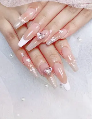 ネイル HIN NAILのネイルデザイン
