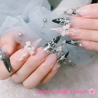ネイル Snow nail  ❄️Salon 💕のネイルデザイン