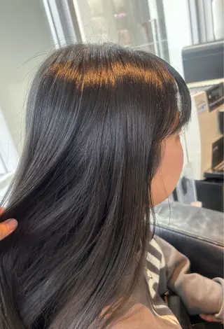 セミロング 赤み・黄み消し/ 透明感/🍃そうたのヘアスタイル