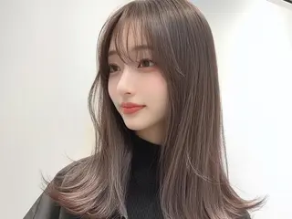 セミロング カラー 韓国ヘア/ブリーチ無 しWカラー/オリーブのヘアスタイル