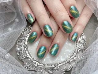 ネイル マジックミラー所属・マジック ミラーのネイルデザイン