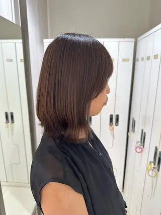 ミディアム カラー ブリーチ/艶カラー /縮毛矯正/みなのヘアスタイル