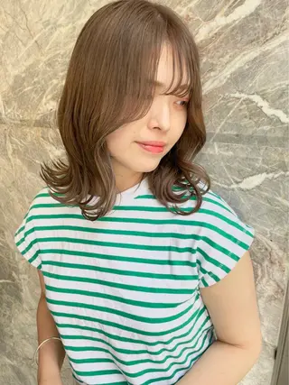 ミディアム 🌸インナーカラー 🌸藤井春華のヘアスタイル