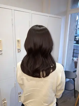 ミディアム ROMEO  京橋店 藤井 碧羽のヘアスタイル