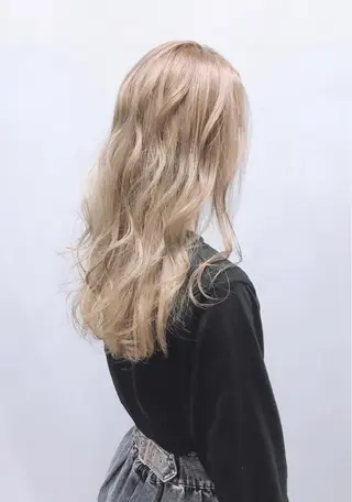 セミロング カラー パーマ ヘアアレンジ EIGHTSOL博多 筑紫口店 溝口里穂のヘアスタイル