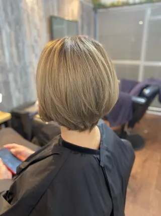 ショート カラー Lizir  ルズィール所属・Luzir⭐︎ GEN⭐︎のヘアスタイル