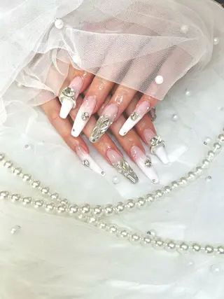 ネイル 【Laule‘a 】のネイルデザイン