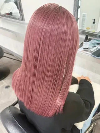 ロング 篠崎 佑季のヘアスタイル